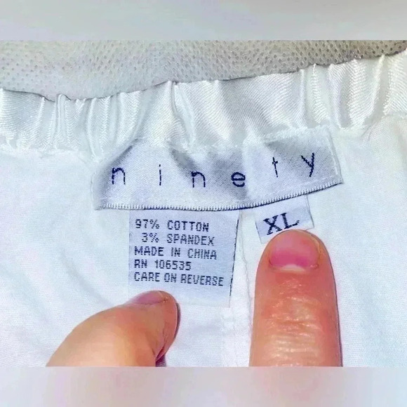 💥🏵️ Victorian style 97% Cotton Shirt  (pure white)& White and Blue neckerchief - Picture 9 of 10